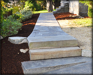 Petersen Landscaping and Design - Walkways Gallery